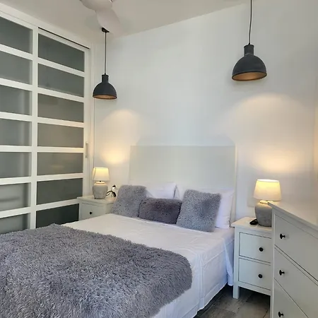- Costa Apartamento *